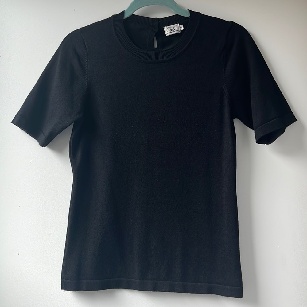 ❤️ Cielo Black Knit Short Sleeve Sweater Top Crewneck Small